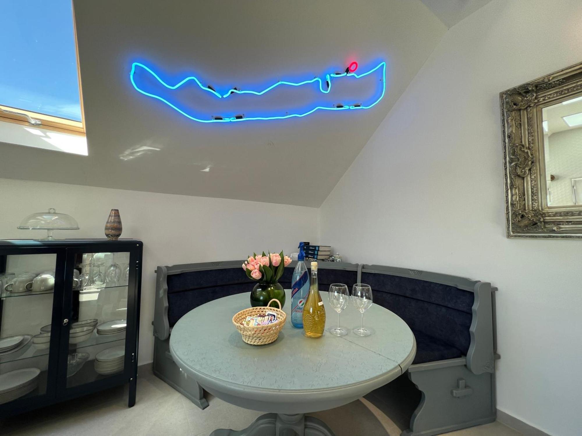 Neon Apartman Csopak Balaton Bagian luar foto